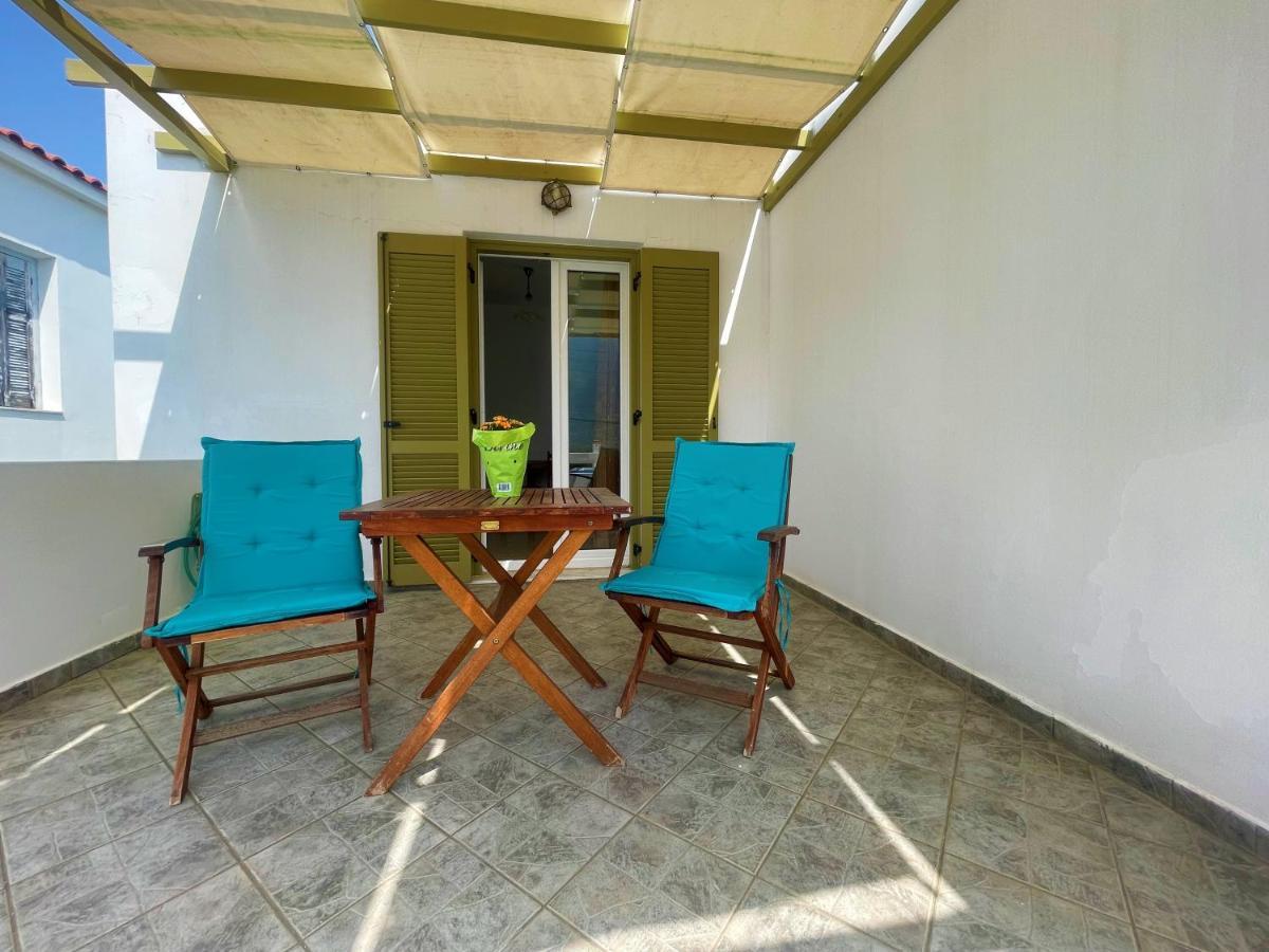 Afroessa Apartments Mesaria  Exterior photo