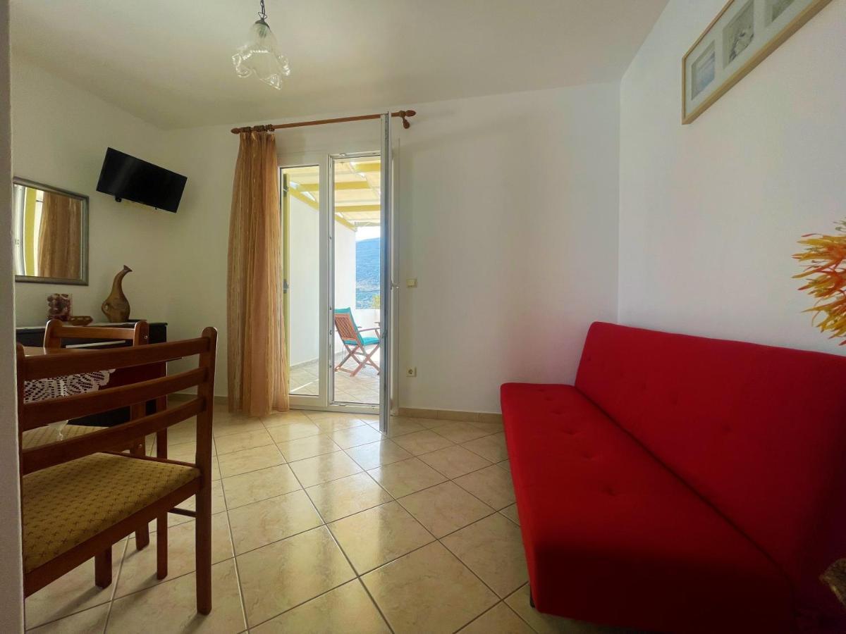 Afroessa Apartments Mesaria  Exterior photo